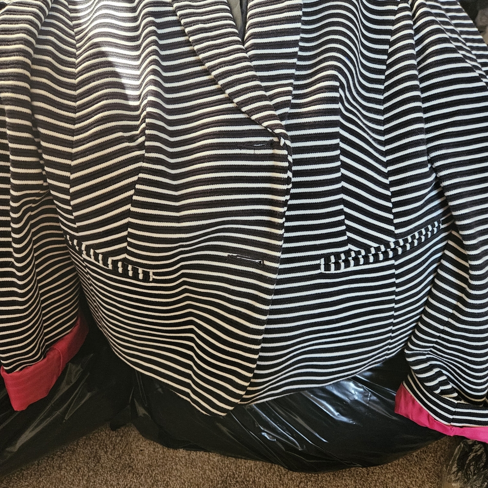 Striped Black and White Blazer with Pink Accents